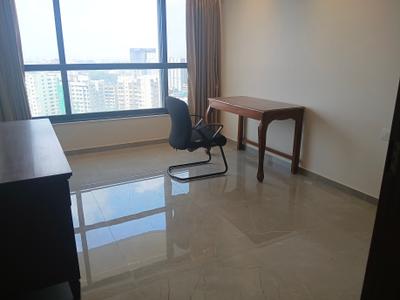 5 BHK Flat