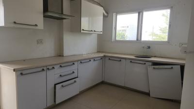 Kitchen Image of 2275 Sq.ft 4 BHK Apartment / Flat for rent in  The Empress, Nipania Indore for Rs. 50000