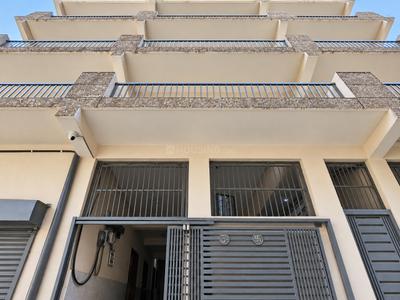 Image of Room Soom PG/1RK For Boys and Girls in Sector 5, Noida