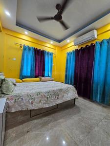 Bedroom Image of 1600 Sq.ft 3 BHK Penthouse for sale in Tollygunge Kolkata for Rs. 9000000