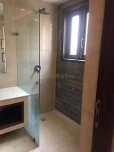 Bathroom Image of 4500 Sq.ft 4 BHK Builder Floor for rent in New Friends Colony New Delhi for Rs. 234000