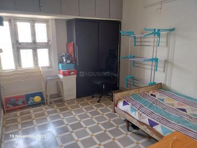 Bedroom Image of 990 Sq.ft 2 BHK Apartment / Flat for sale in Paldi Ahmedabad for Rs. 6200000