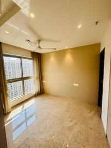Bedroom Image of 600 Sq.ft 1 BHK Apartment / Flat for sale in Hiranandani Regent Hill A B C D And E Wing, Powai Mumbai for Rs. 18800000