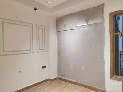 Bedroom Image of 1305 Sq.ft 3 BHK Builder Floor for sale in Green Field Colony Faridabad for Rs. 14500000