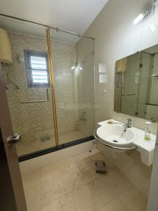 Bathroom Image of 2230 Sq.ft 3 BHK Apartment / Flat for sale in Diwalipura Vadodara for Rs. 8500000