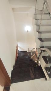Image of 1100 Sq.ft 4 BHK Duplex for sale in Madan Mahal, Jabalpur for Rs. 13500000