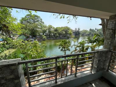 Balcony Image of 837 Sq.ft 2 BHK Apartment / Flat for sale in Baranagar Kolkata for Rs. 3700000