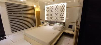 Bedroom Image of 4400 Sq.ft 4 BHK Apartment / Flat for rent in Shree Maruti Wind Chimes, Bhadaj Ahmedabad for Rs. 110000
