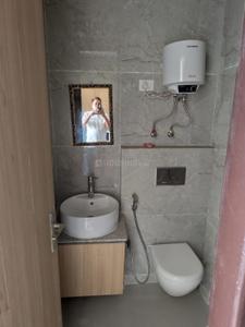 Image of 650 Sq.ft 1 BHK Builder Floor for rent in Beta I, Greater Noida for Rs. 15000