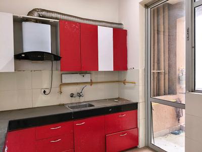Kitchen Image of 2000 Sq.ft 3 BHK Apartment / Flat for sale in Pioneer Park, Sector 61 Gurgaon for Rs. 36000000