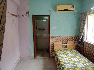 Bedroom Image of 930 Sq.ft 2 BHK Apartment / Flat for sale in Kalighat Kolkata for Rs. 9000000