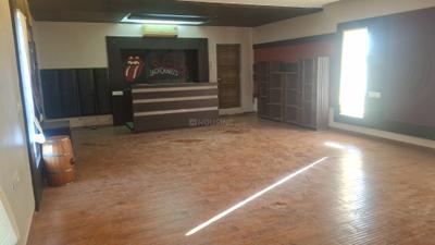 Living Room Image of 9000 Sq.ft 6 BHK Villa for rent in Vaishno Devi Circle Ahmedabad for Rs. 125000