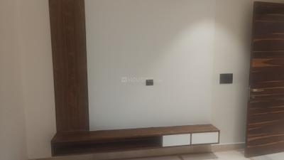 Bedroom Image of 1620 Sq.ft 3 BHK Builder Floor for sale in Azadpur New Delhi for Rs. 28000000