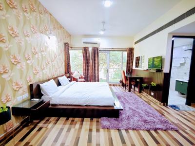 Bedroom Image of 915 Sq.ft 1 BHK Independent House for rent in Sector 41 Gurgaon for Rs. 32000