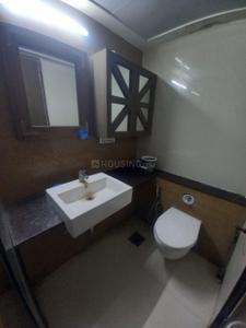 Bathroom Image of 1000 Sq.ft 2 BHK Apartment / Flat for rent in Goel Ganga Legend A4 And B1, Bavdhan Pune for Rs. 40000