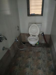 Common Bathroom Image of 1050 Sq.ft 2 BHK Apartment / Flat for sale in Shapoorji Pallonji Vicinia, Powai Mumbai for Rs. 32000000