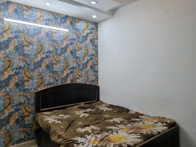 Bedroom Image of 675 Sq.ft 3 BHK Apartment / Flat for rent in Lord Krishna Apartment, Uttam Nagar New Delhi for Rs. 18000