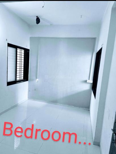 Shruti Estate Bedroom 1