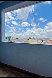 Balcony Image of 950 Sq.ft 1 BHK Apartment / Flat for rent in Koramangala Bengaluru for Rs. 35000
