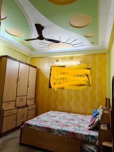 Bedroom Image of 1800 Sq.ft 3 BHK Builder Floor for sale in Shastri Nagar Ghaziabad for Rs. 14000000