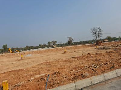 Image of 180 Sq.ft Residential Plot / Land for sale in Kamkole, Sangareddy for Rs. 1710000