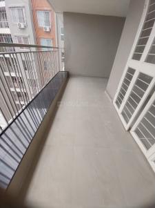Balcony Image of 933 Sq.ft 3 BHK Apartment / Flat for rent in 24 Sunshine Towers, Spine Road Pune for Rs. 26500