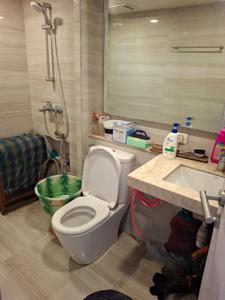 Bathroom Image of 950 Sq.ft 2 BHK Apartment / Flat for sale in Ashoka Upvan, Thane West Thane for Rs. 13500000
