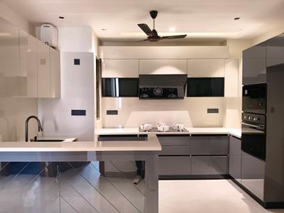 Kitchen Image of 3000 Sq.ft 4 BHK Builder Floor for sale in Mayfield Garden Gurgaon for Rs. 33500000
