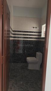 Bathroom Image of 903 Sq.ft 2 BHK Apartment / Flat for rent in ACS Benchmark, Kundrathur Chennai for Rs. 25000