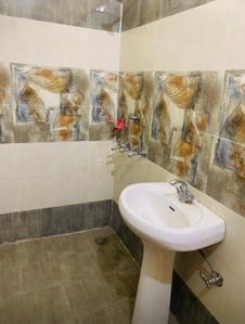 Bathroom Image of 400 Sq.ft 2 BHK Builder Floor for rent in Manawala Amritsar for Rs. 16000