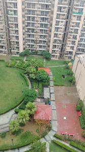 Image of 800 Sq.ft 2 BHK Apartment / Flat for sale in Signature Global Andour Heights, Sector 71, Gurgaon for Rs. 8400000