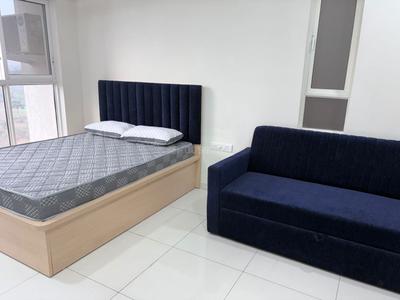 Bedroom Image of 350 Sq.ft 1 RK Studio for rent in Godrej Parkridge, Manjari Khurd Pune for Rs. 22000