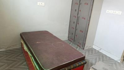Bedroom Image of 350 Sq.ft 1 RK Builder Floor for rent in Samay Pur New Delhi for Rs. 8001