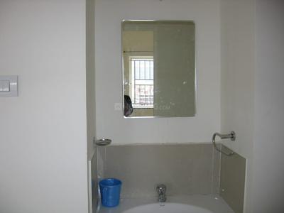 Bathroom Image of 950 Sq.ft 2 BHK Apartment / Flat for rent in Kumar Sparklet Smart Homes, Hinjawadi Phase 3 Pune for Rs. 25000