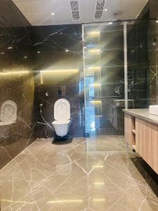 Bathroom Image of 4500 Sq.ft 4 BHK Builder Floor for sale in DLF City Phase 1, DLF Phase 1 Gurgaon for Rs. 62500000