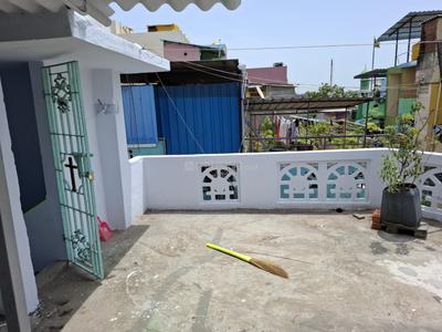 Balcony Image of 700 Sq.ft 1 BHK Builder Floor for rent in Mylapore Chennai for Rs. 9000