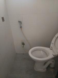 Common Bathroom Image of 580 Sq.ft 1 BHK Builder Floor for sale in Magarpatta Zinnia, Magarpatta City Pune for Rs. 7600000