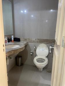 Bathroom Image of 1152 Sq.ft 2.5 BHK Apartment / Flat for sale in Raheja Acropolis, Chembur Mumbai for Rs. 31500000