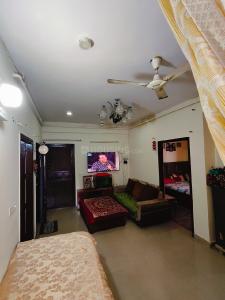 Hall Image of 1050 Sq.ft 2 BHK Apartment / Flat for sale in ACE Platinum, Zeta I Greater Noida for Rs. 8200000