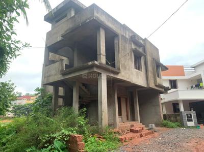 Building Image of 2100 Sq.ft 5 BHK Independent House for sale in Thokottu Mangalore for Rs. 4900000