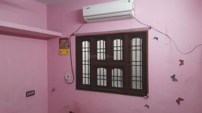 Bedroom Image of 600 Sq.ft 2 BHK Independent House for rent in Aruthra Nagar Puducherry for Rs. 10000