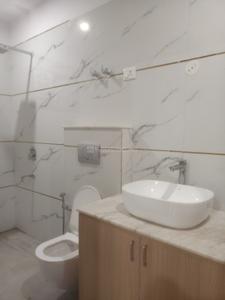 Image of 2200 Sq.ft 3 BHK Builder Floor for rent in Vasant Kunj, New Delhi for Rs. 75000