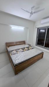 Bedroom Image of 860 Sq.ft 2 BHK Apartment / Flat for rent in Adani The Meadows, Shantigram Ahmedabad for Rs. 33000