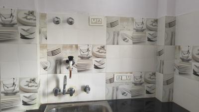 Kitchen Image of 1000 Sq.ft 2 BHK Builder Floor for rent in Kalyanpur (West) Lucknow for Rs. 15000