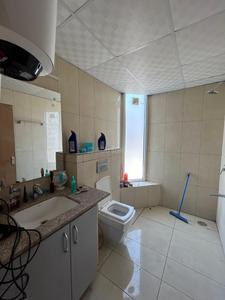 Bathroom Image of 2400 Sq.ft 4.5 BHK Villa for sale in Vatika Signature Villas, Sector 82 Gurgaon for Rs. 65000000