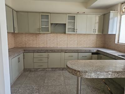 Kitchen Image of 1100 Sq.ft 2 BHK Apartment / Flat for rent in Raheja Vedaanta, Sector 108 Gurgaon for Rs. 35000