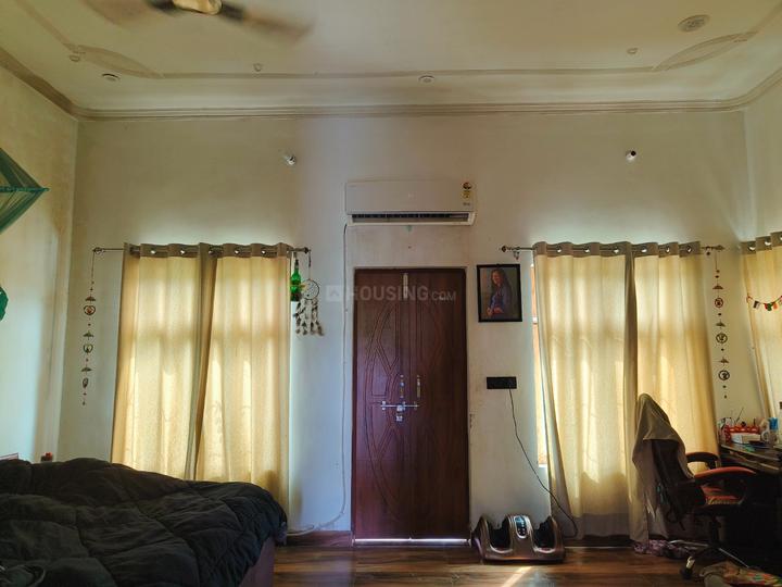 Sarojini Nagar Main Image 1