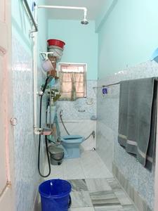 Common Bathroom Image of 1000 Sq.ft 2 BHK Builder Floor for sale in Tollygunge Kolkata for Rs. 4800000