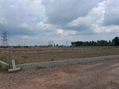 Image of 900 Sq.ft Residential Plot / Land for sale in Sector 148, Noida for Rs. 3200000