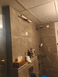 Image of 1150 Sq.ft 2 BHK Apartment / Flat for rent in Nandini Metro Suites, Vaishali, Ghaziabad for Rs. 30000